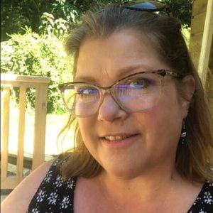 Meet your Posher, Pammila